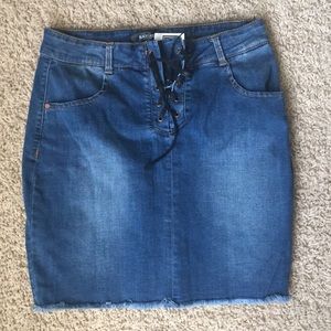 Denim Skirt!